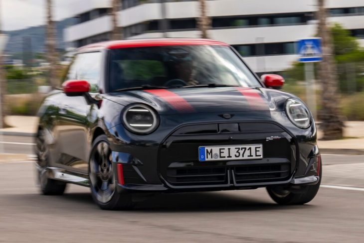 john cooper works electric: mini j01 kommt mit 258 ps