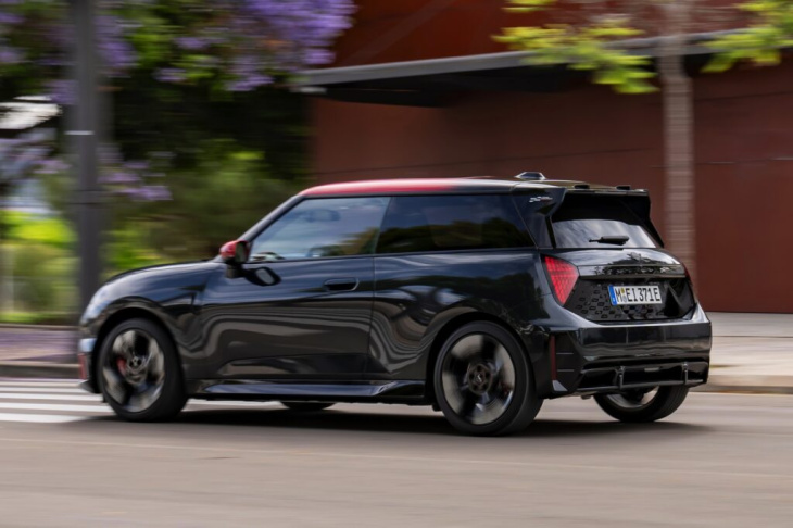 john cooper works electric: mini j01 kommt mit 258 ps