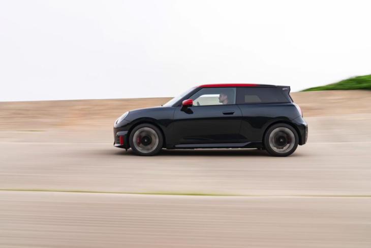 john cooper works electric: mini j01 kommt mit 258 ps