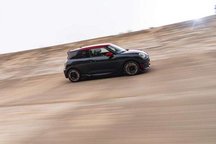 john cooper works electric: mini j01 kommt mit 258 ps