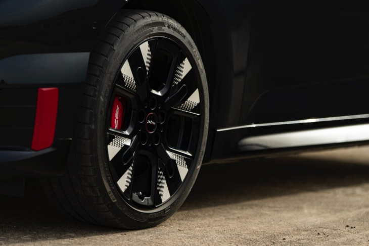 john cooper works electric: mini j01 kommt mit 258 ps