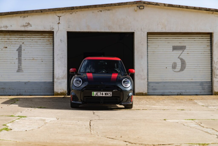 john cooper works electric: mini j01 kommt mit 258 ps