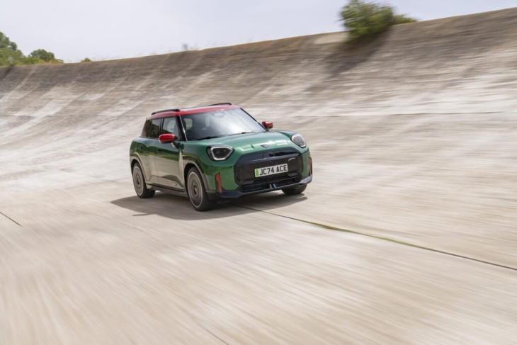 mini electric nun auch im john cooper works-trim