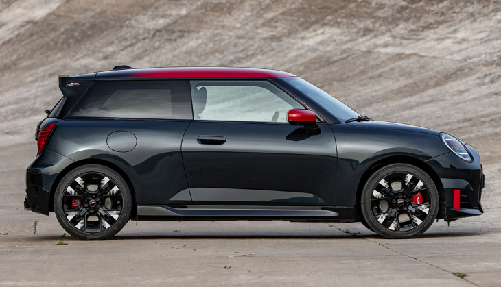 mini stellt john cooper works electric und john cooper works aceman vor