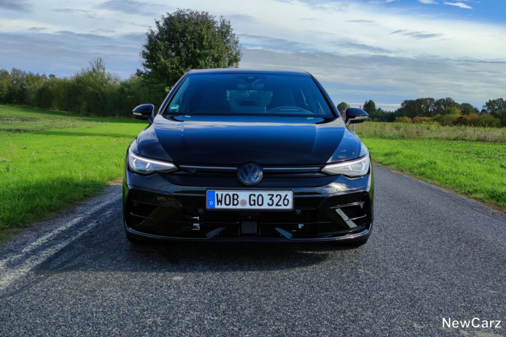 vw golf r und gti clubsport  test –  zwei mal leitgolf fürs rudel