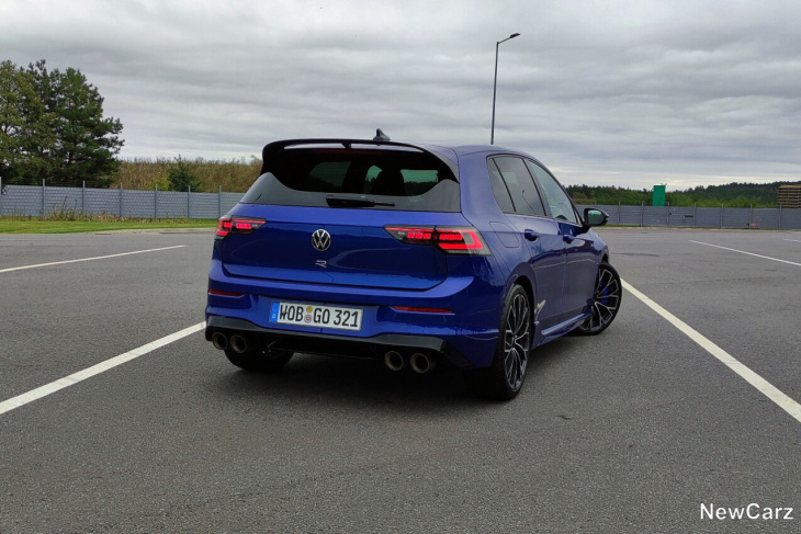 vw golf r und gti clubsport  test –  zwei mal leitgolf fürs rudel