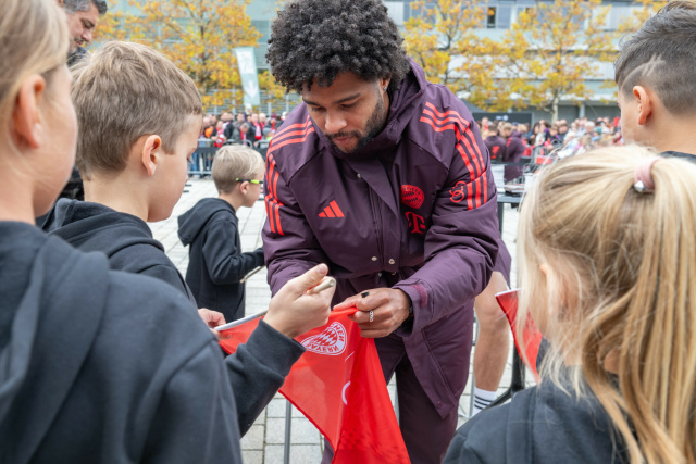 neue dienstwagen für den fc bayern münchen - diese audi fahren die bayern-fussball-profis ab sofort