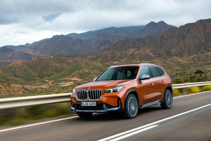 tesla oder bmw – wer baut das bessere e-suv?