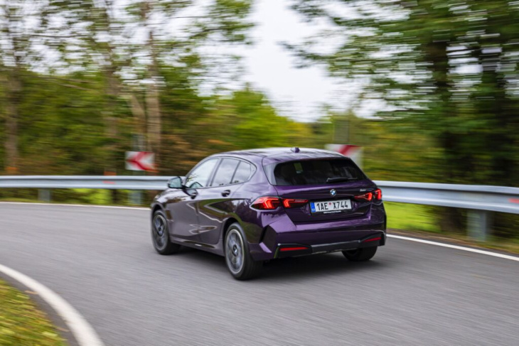 bmw 1er f70: thundernight metallic auf 120 in serien-optik