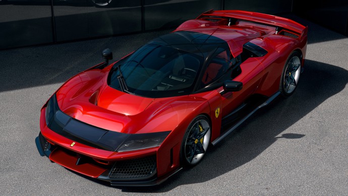 ferrari f80: hypercar hybrid