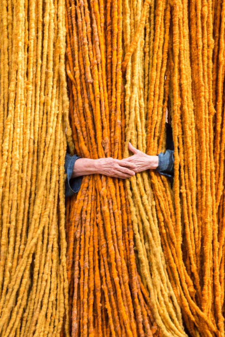 kunsthalle düsseldorf: sheila hicks, 12. oktober 2024 bis 23. februar 2025