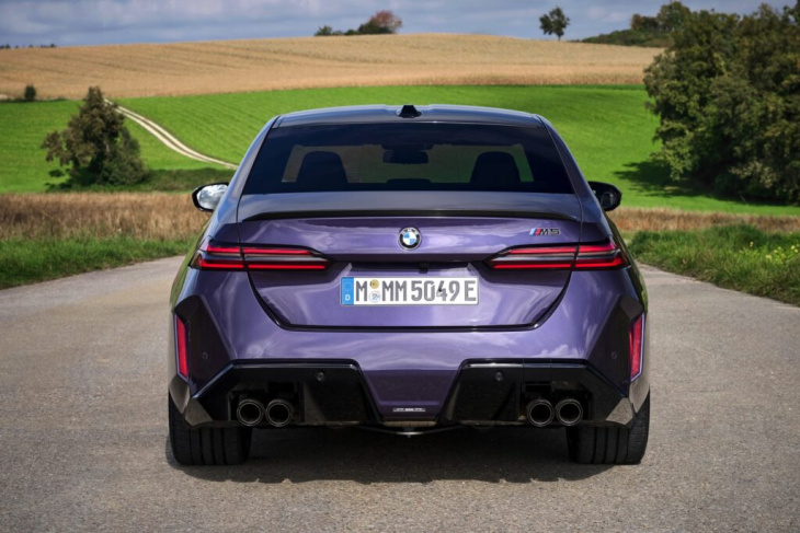 auffallen garantiert: bmw m5 g90 individual in daytona violett