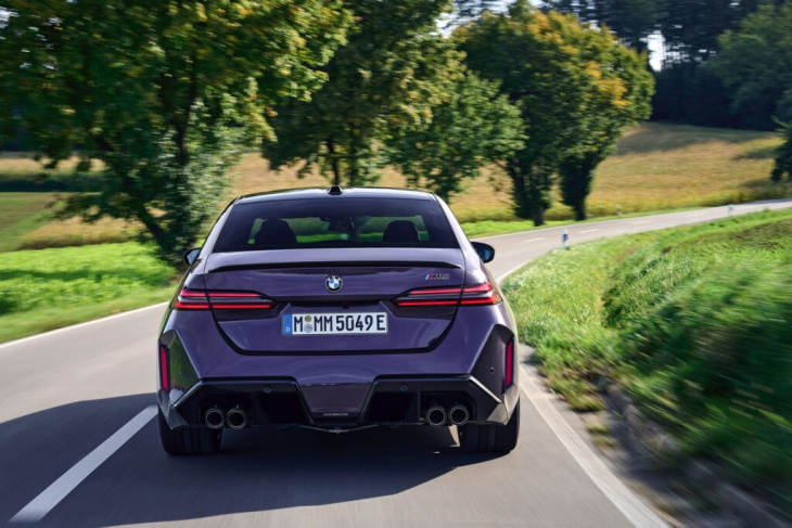 auffallen garantiert: bmw m5 g90 individual in daytona violett