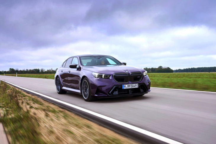 auffallen garantiert: bmw m5 g90 individual in daytona violett