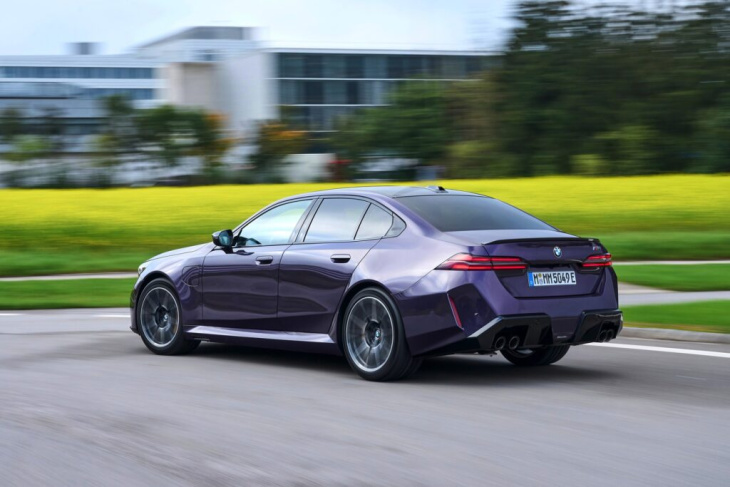 auffallen garantiert: bmw m5 g90 individual in daytona violett