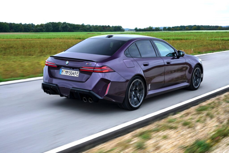 auffallen garantiert: bmw m5 g90 individual in daytona violett