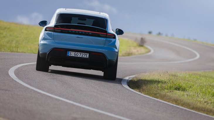 ein neues zeitalter der e-crossover? porsche macan basis im test