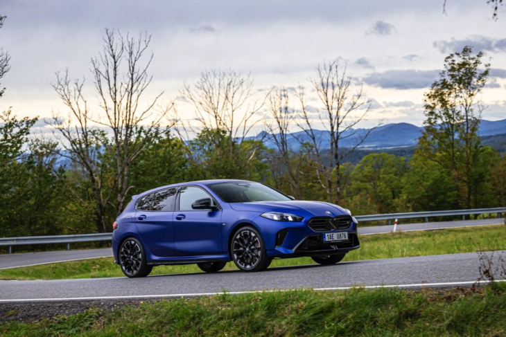 glänzend kann jeder: bmw 1er f70 in frozen portimao blue