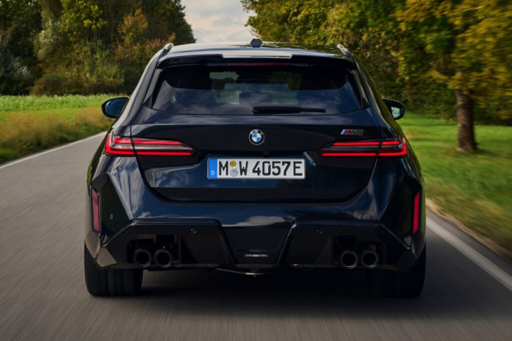 727 ps unterm radar: bmw m5 touring g99 in carbon-schwarz