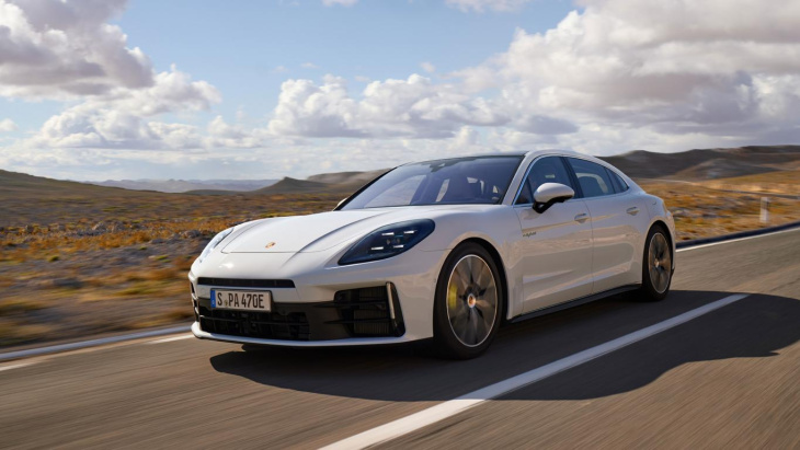 2025 porsche panamera turbo s e-hybrid: 782 ps & 325 km/h topspeed!