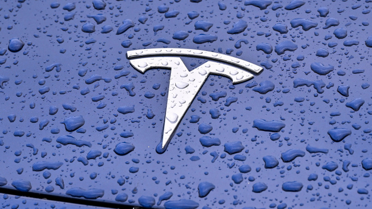 teslas model y: erwartet uns 2025 ein frischer look?