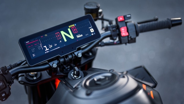 bike-hersteller optimiert touchscreen: android automotive nun auch auf motorrädern