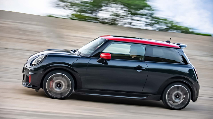 mini jcw und jcw cabrio (2025): das sind die verbrenner-versionen