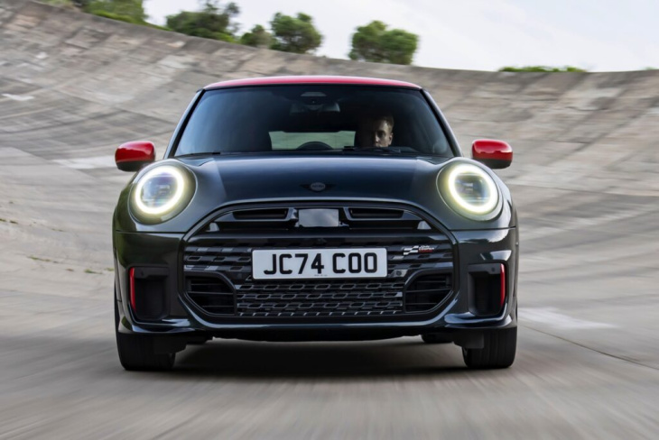 mini jcw 2025: es geht auch mit verbrenner & endrohr!