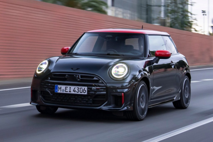 mini jcw 2025: es geht auch mit verbrenner & endrohr!