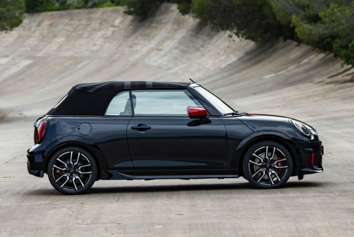 mini jcw 2025: es geht auch mit verbrenner & endrohr!