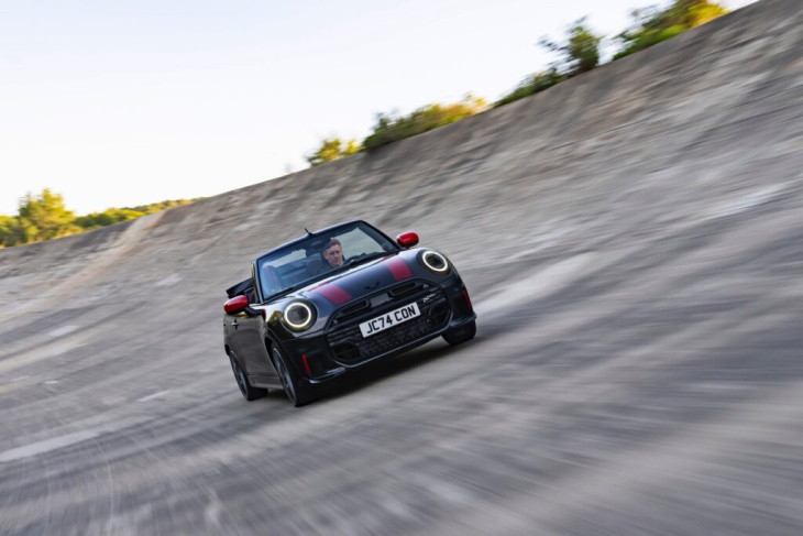 mini jcw 2025: es geht auch mit verbrenner & endrohr!