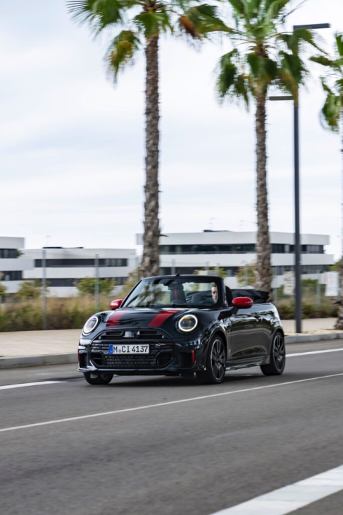 mini jcw 2025: es geht auch mit verbrenner & endrohr!