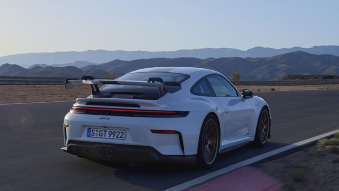 porsche 911 gt3: feinschliff für die ikone