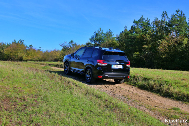 subaru forester edition black  test –  nicht nur für schwarzfahrer