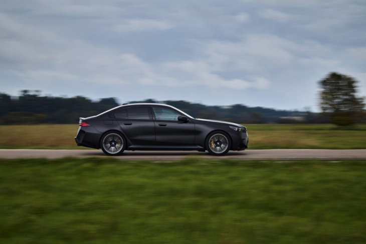 fahrbericht bmw m5 g90: das monster mit dem grünen kern