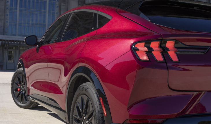 ford mustang mach-e wird 2025 weiter verbessert