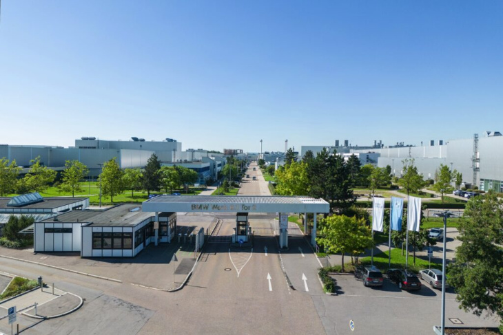 ‘fabrik des jahres’: bmw werk regensburg ausgezeichnet