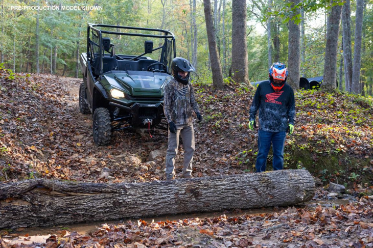 honda pioneer 1000-5 trail special edition 2025: premium-ausstattung ab werk