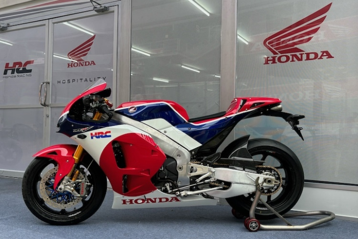 nostalgie und motogp-wirklichkeit: honda rc213v-s