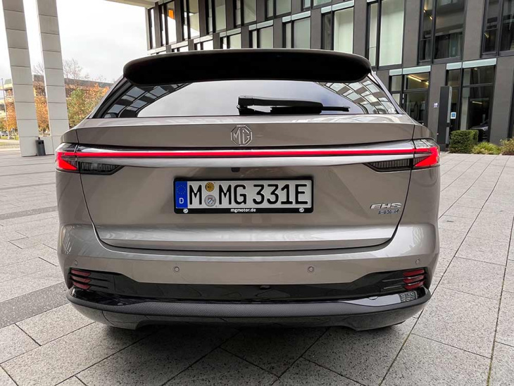 der neue mg hs luxury phev im kurztest