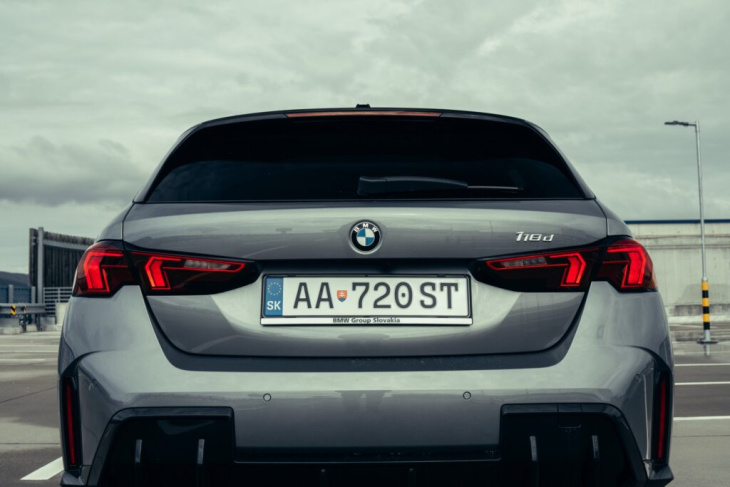 von wegen grauer alltag: bmw 1er f70 in skyscraper grey