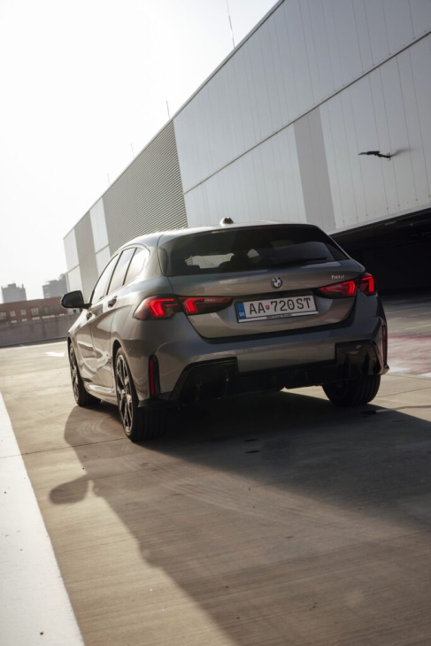 von wegen grauer alltag: bmw 1er f70 in skyscraper grey