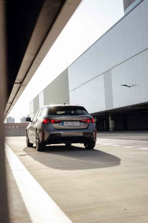 von wegen grauer alltag: bmw 1er f70 in skyscraper grey