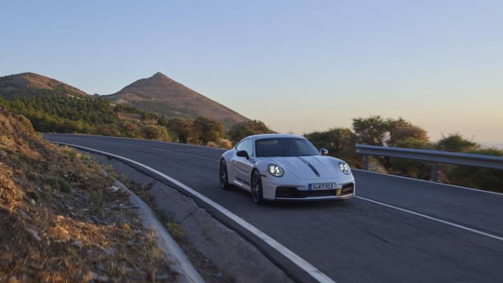 kommentar: porsche 911 carrera t (2025) – purismus oder marketing-trick?